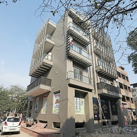Oyo 11071 Hotel Tisya デリー エクステリア 写真
